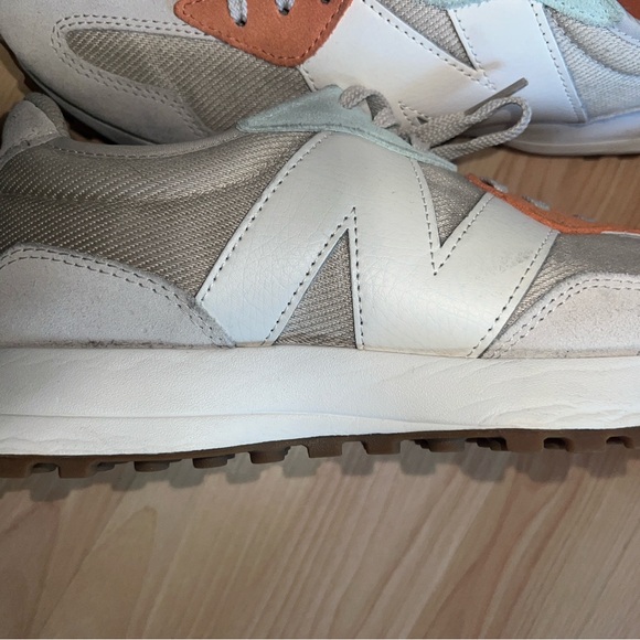 White blue& Orange New Balance 327 Sneakers gently worn size 10 woman’s. $58 - Picture 6 of 6